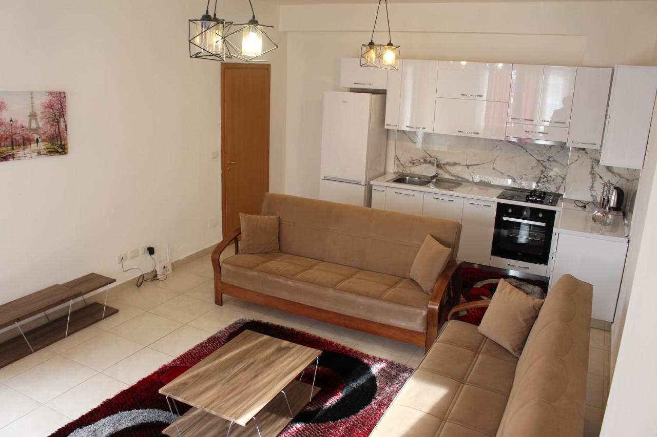 City Center Luxurious Apartment Shkodër Dış mekan fotoğraf